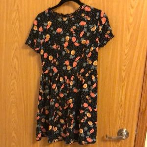 Short black floral dress